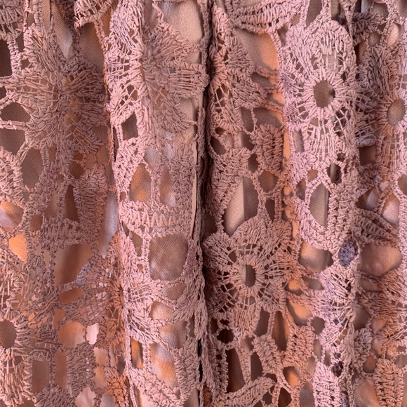 Wren and Ivory Lace Dress - Picture 3 of 3